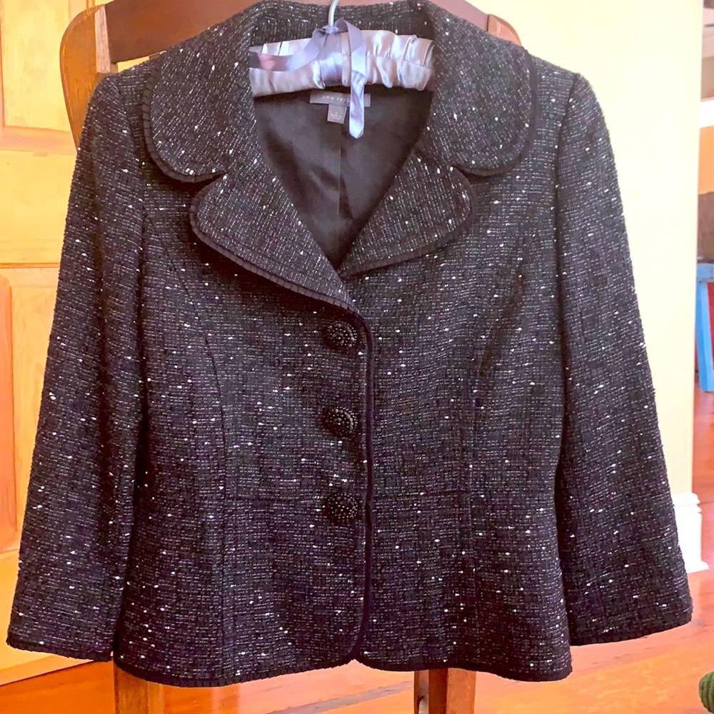 Like New Ann Taylor Tweed Boucle Blazer
